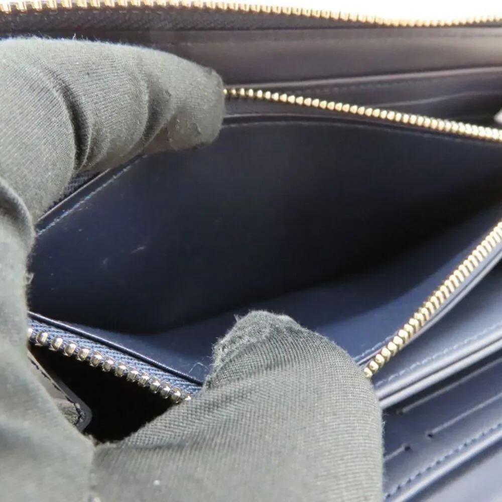 Louis Vuitton Zippy Wallet Monogram Mahina Long Wallet